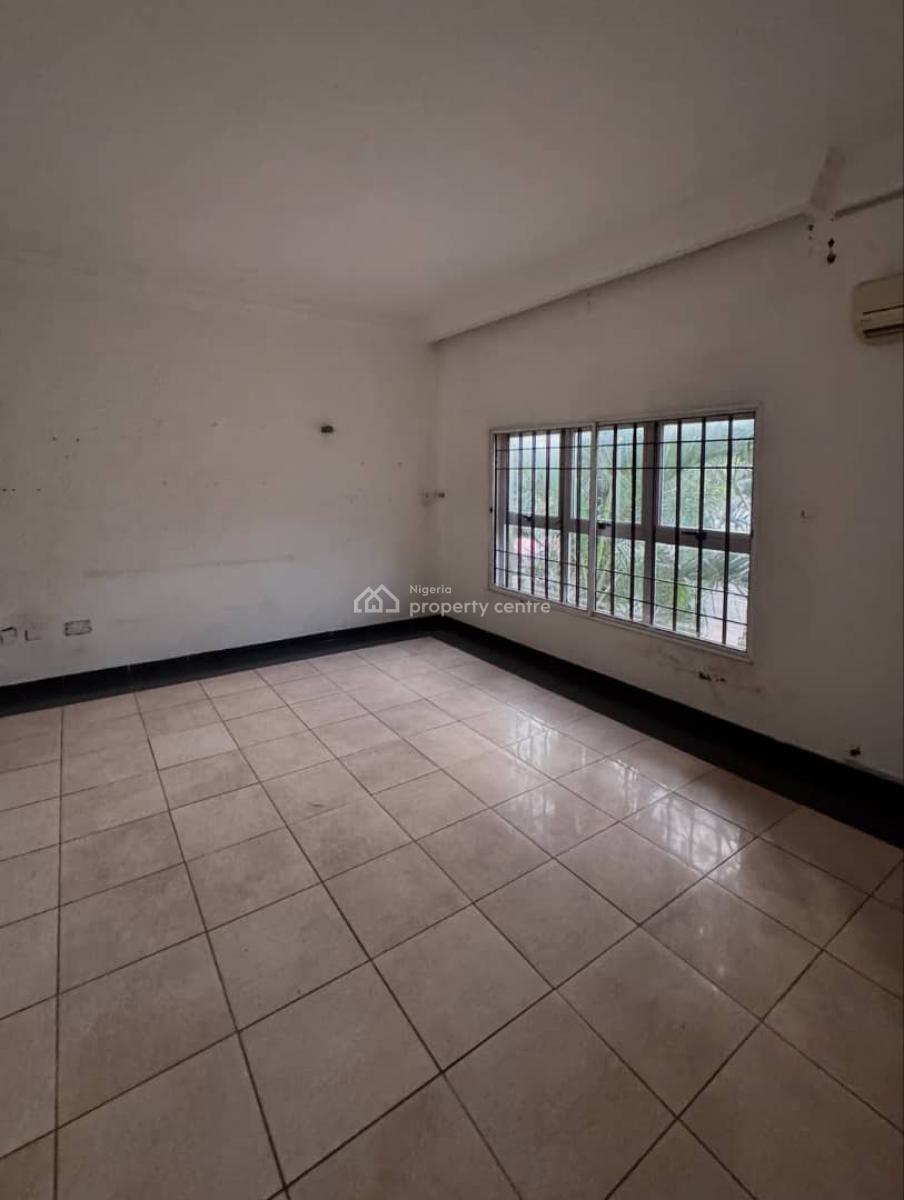 4 Bedroom Terrace with Bq 2 Living Rooms, Maitama District, Abuja, Terraced Duplex for Sale