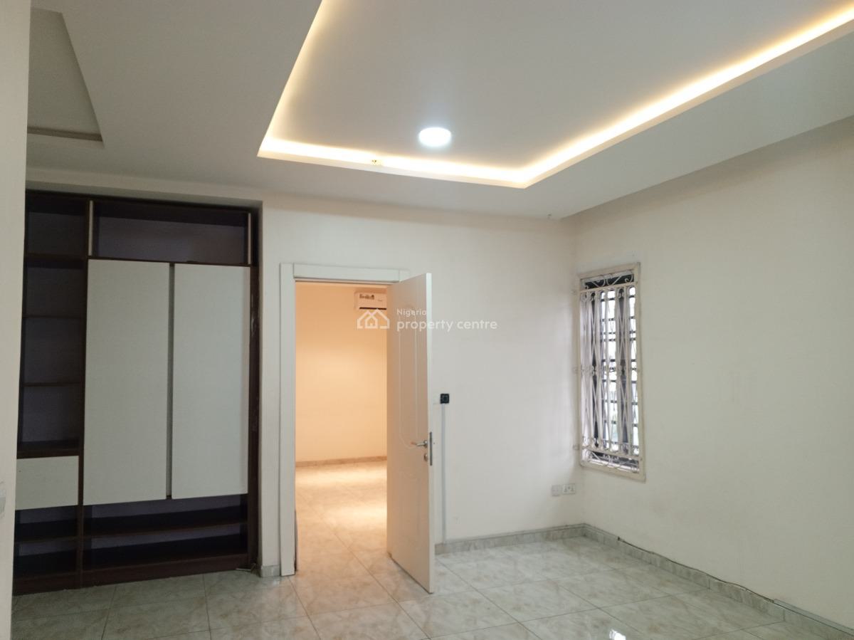 Luxury 4 Bedroom Terrace Duplex with Bq in Secured Estate, Off Admiralty Way, Lekki Phase 1, Lekki, Lagos, Terraced Duplex for Rent