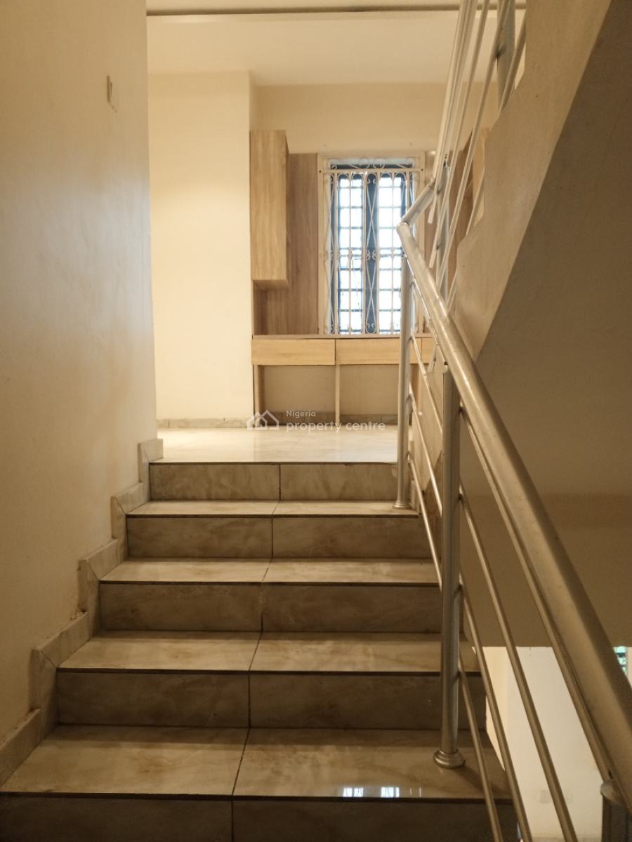Luxury 4 Bedroom Terrace Duplex with Bq in Secured Estate, Off Admiralty Way, Lekki Phase 1, Lekki, Lagos, Terraced Duplex for Rent