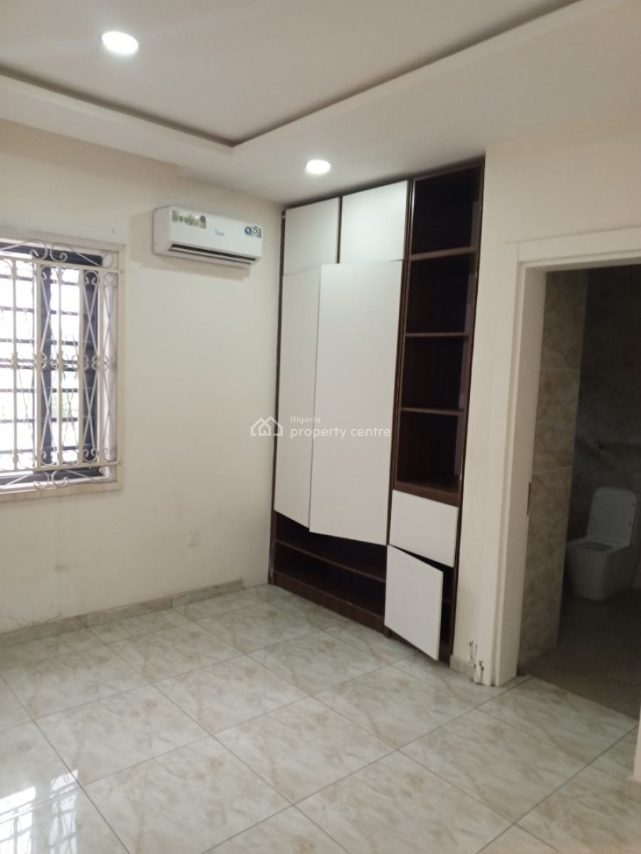 Luxury 4 Bedroom Terrace Duplex with Bq in Secured Estate, Off Admiralty Way, Lekki Phase 1, Lekki, Lagos, Terraced Duplex for Rent