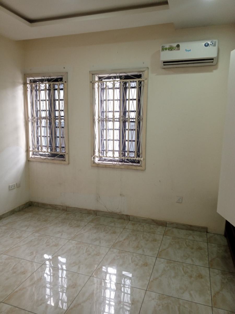 Luxury 4 Bedroom Terrace Duplex with Bq in Secured Estate, Off Admiralty Way, Lekki Phase 1, Lekki, Lagos, Terraced Duplex for Rent