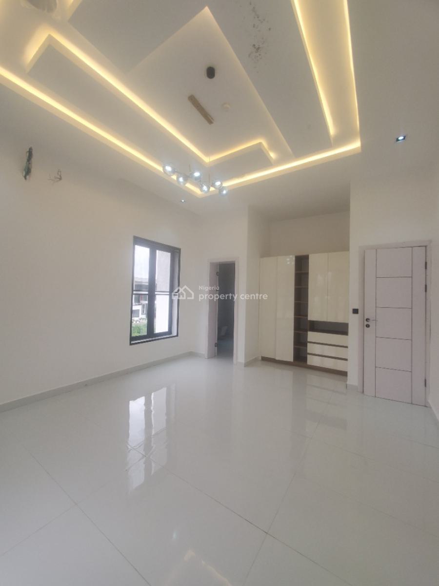 Contemporary 5 Bedroom Detached Duplex with Bq, Pool, in a Ured Estate, Osapa, Lekki, Lagos, Detached Duplex for Sale