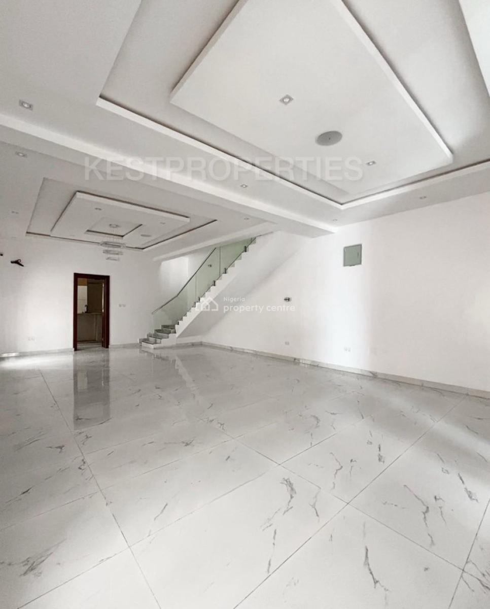 5 Bedroom Semi Detached Duplex, Lekki Phase 1, Lekki, Lagos, Semi-detached Duplex for Sale