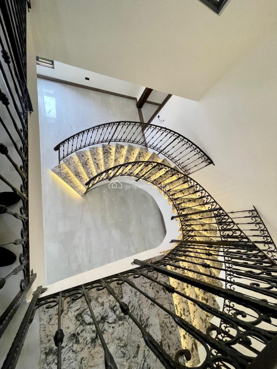 Amazing 5 Bedroom Massive Penthouse with 2 Bqs, Bourdillion, Ikoyi, Lagos, Detached Duplex for Sale