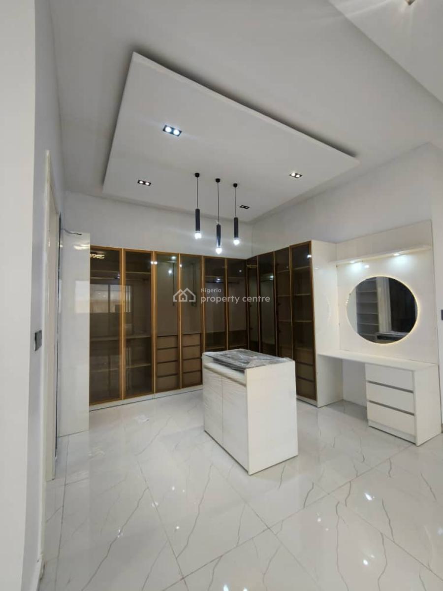 Luxurious Well Built with Details 5 Bedroom Fully Detached Dupled with 2 Rooms, Chevron, Lekki, Lagos, Detached Duplex for Sale