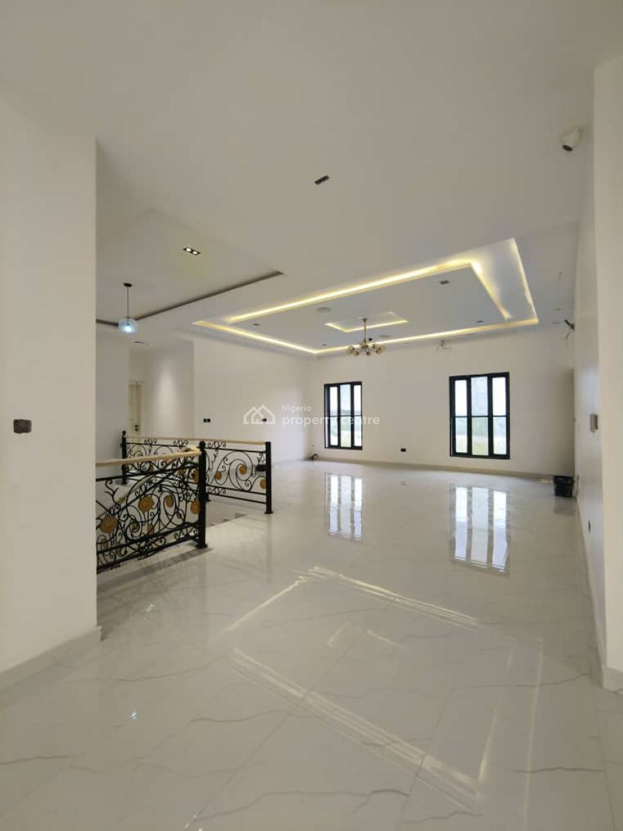 Luxurious Well Built with Details 5 Bedroom Fully Detached Dupled with 2 Rooms, Chevron, Lekki, Lagos, Detached Duplex for Sale