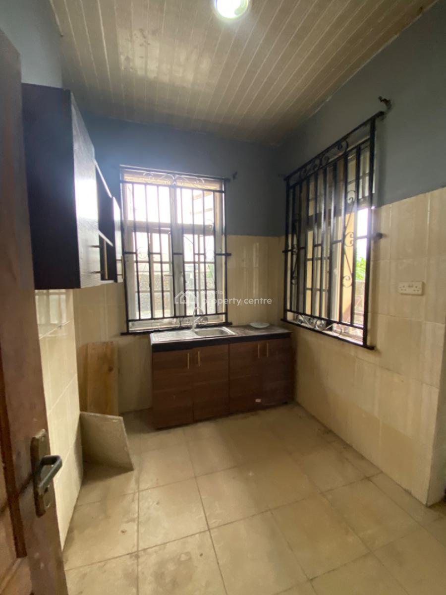 an Executive Two Bedrooms Flat, Peace Land Estate, Ogombo, Off Abraham Adesanya, Ajah, Lagos, Flat / Apartment for Rent