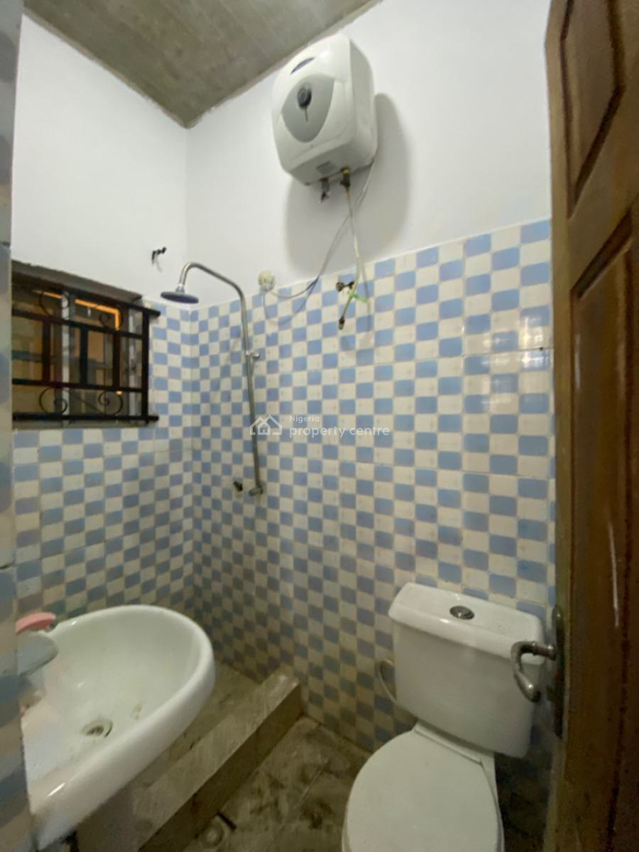 an Executive Two Bedrooms Flat, Peace Land Estate, Ogombo, Off Abraham Adesanya, Ajah, Lagos, Flat / Apartment for Rent