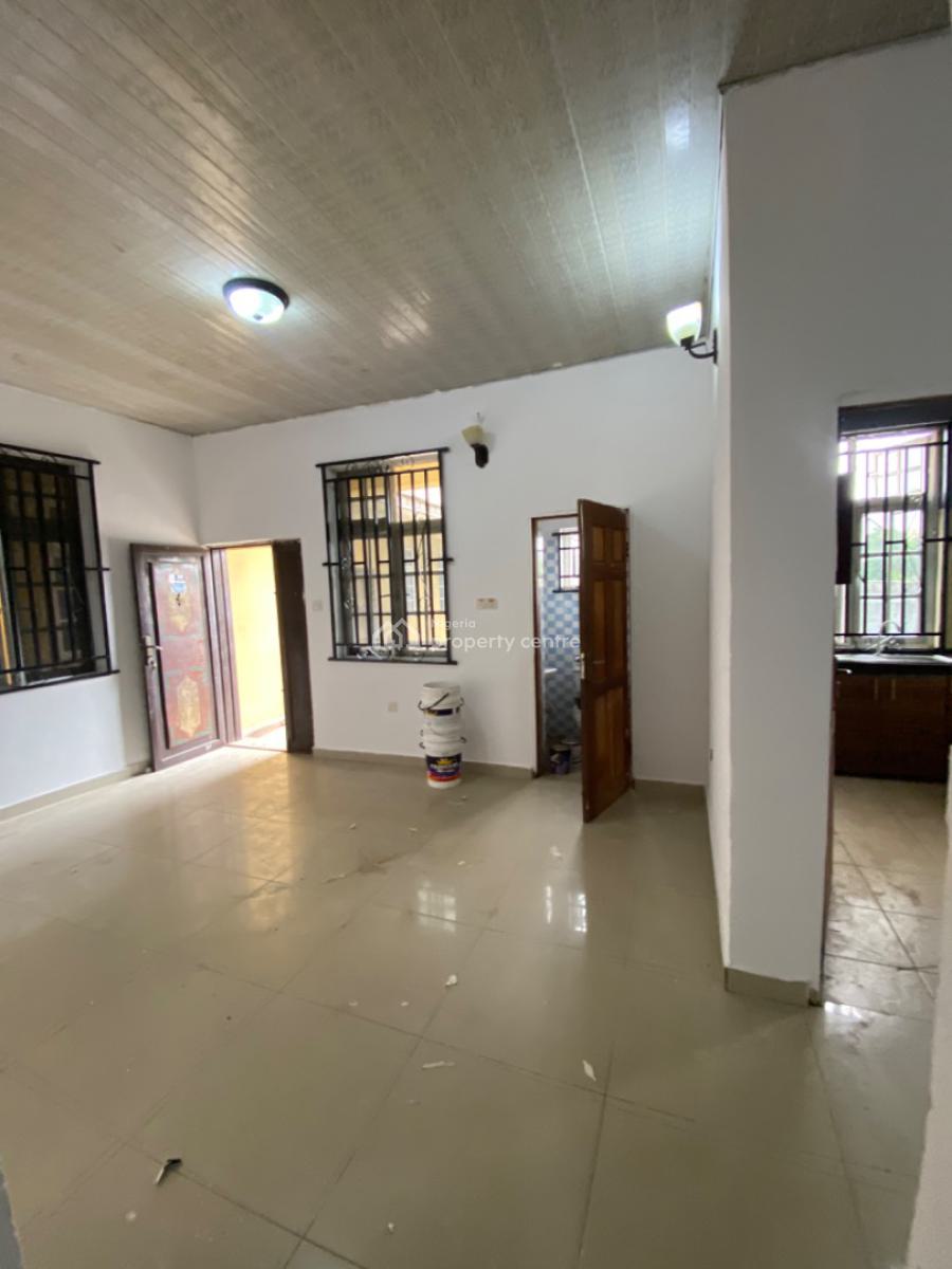an Executive Two Bedrooms Flat, Peace Land Estate, Ogombo, Off Abraham Adesanya, Ajah, Lagos, Flat / Apartment for Rent