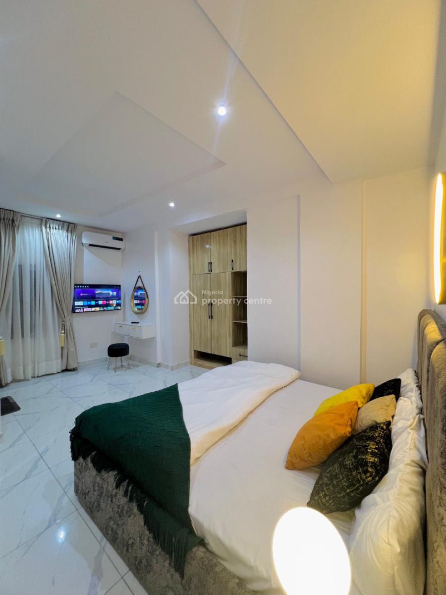Very Neat Morden Day 2 Bedroom Apartment with Water View and Ikoyi Lin, Ikoyi, Lagos, Flat / Apartment Short Let