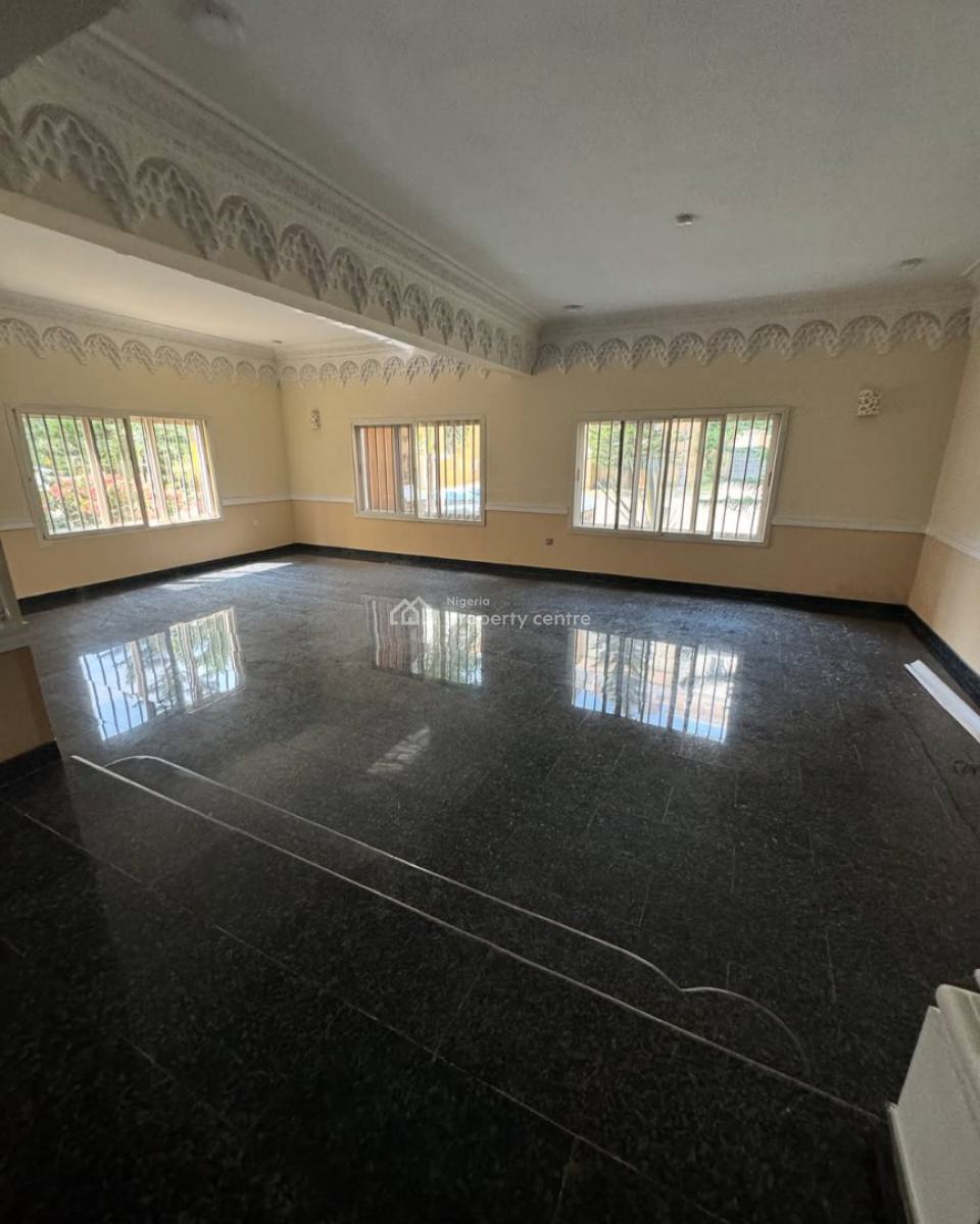 a Well-built Serviced 3 Bedroom Semi-detached Duplex + 1bq, Maitama District, Abuja, Semi-detached Duplex for Rent
