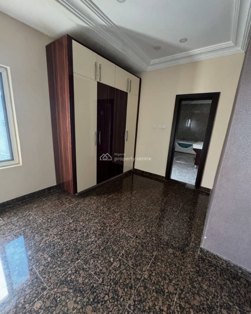 a Well-built Serviced 3 Bedroom Semi-detached Duplex + 1bq, Maitama District, Abuja, Semi-detached Duplex for Rent