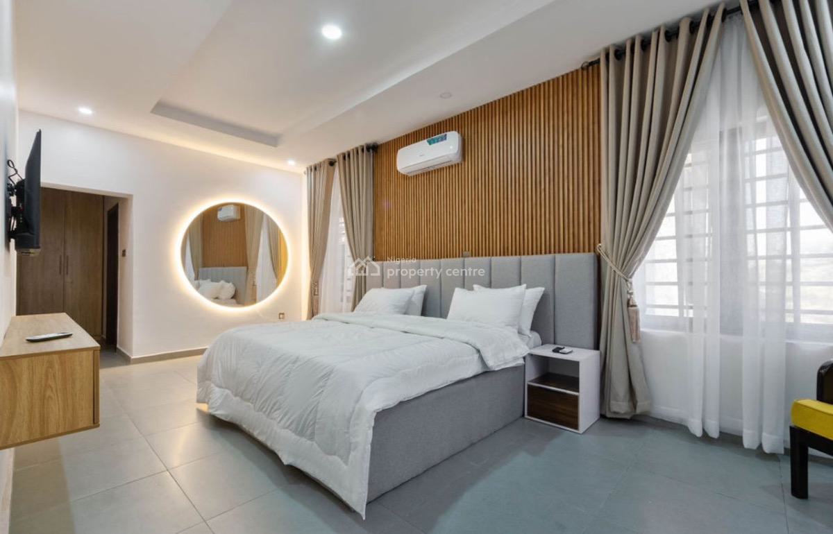 Brand New 3 Bedroom Luxury Apartment Alert!, Lekki Phase 1, Lekki, Lagos, Flat / Apartment Short Let
