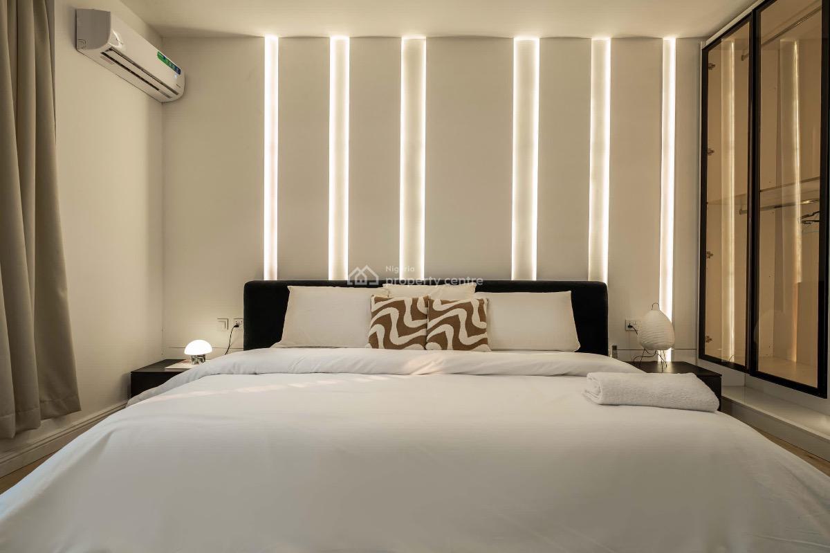 Tastefully Furnished 2 Bedroom Apartment Available for Bookings., Lekki Phase 1, Lekki, Lagos, Flat / Apartment Short Let