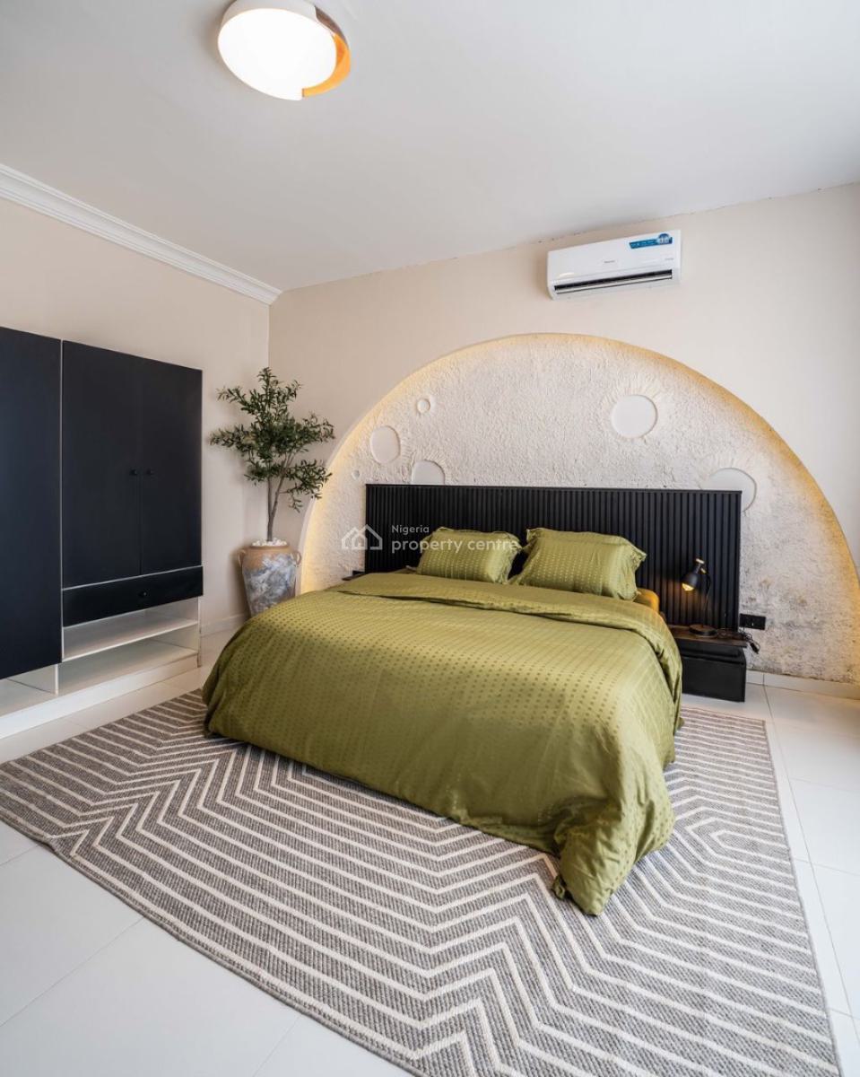 1 Bedroom Terrace Luxury  Apartment  with Ps5 (fifa 24, ) Snooker, Lekki Phase 1, Lekki, Lagos, Flat / Apartment Short Let