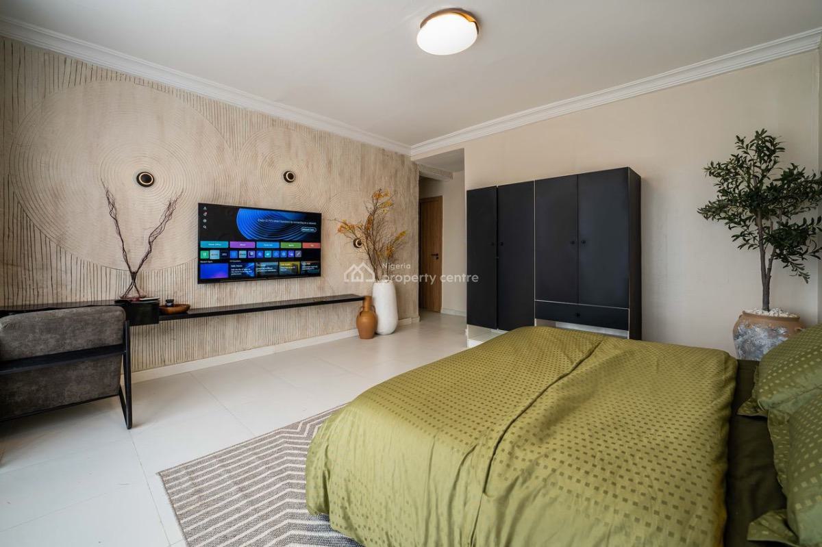 1 Bedroom Terrace Luxury  Apartment  with Ps5 (fifa 24, ) Snooker, Lekki Phase 1, Lekki, Lagos, Flat / Apartment Short Let