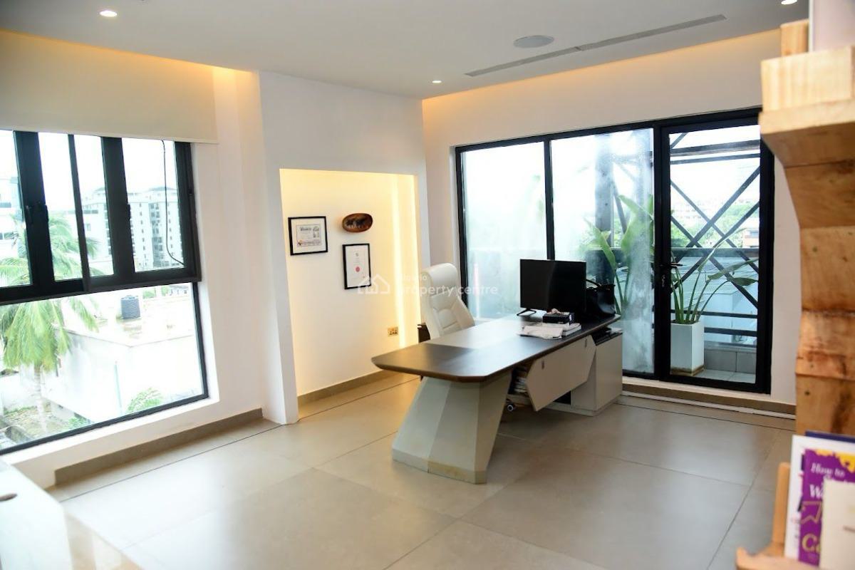 Luxury 3 Bedroom Penthouse with Smart Features + 2 Bedroom Bq, Victoria Island (vi), Lagos, Flat / Apartment for Sale