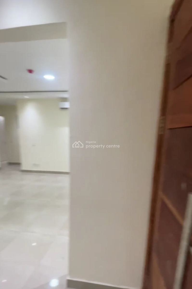 2 Bedroom Apartment Waterfront Admiralty Road, Cinema, Elevator, Swimming Pool, Off Admiralty Way, Lekki Phase 1, Lekki, Lagos, Flat / Apartment for Rent
