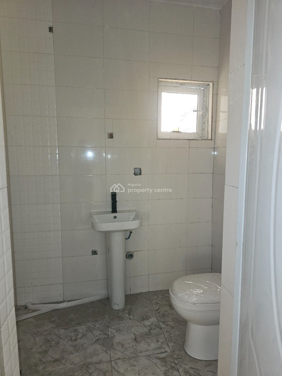Newly Built 2 Bedrooms Apartment, Sangotedo, Ajah, Lagos, Flat / Apartment for Sale