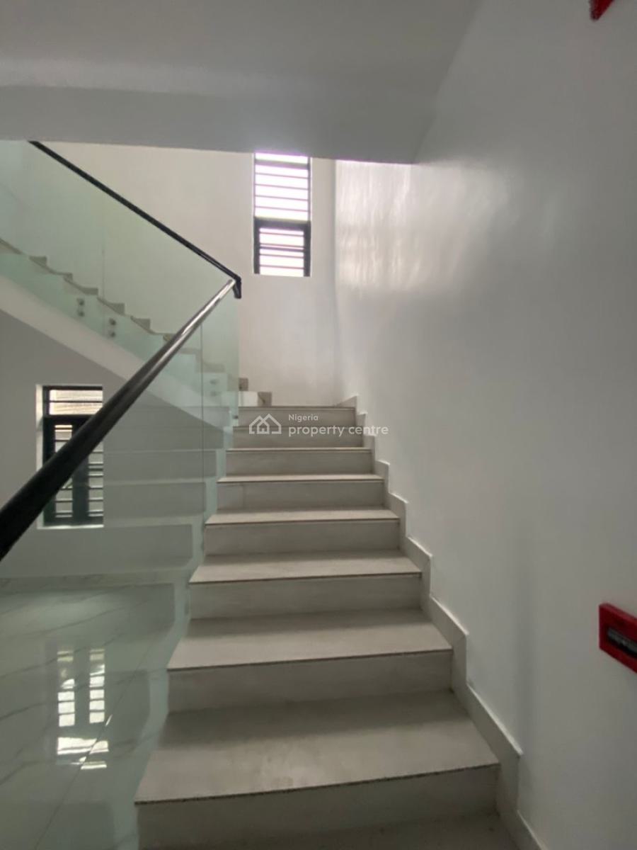 4 Bedroom Fully Detached Duplex with Bq, Gra Phase 1, Magodo, Lagos, Detached Duplex for Sale