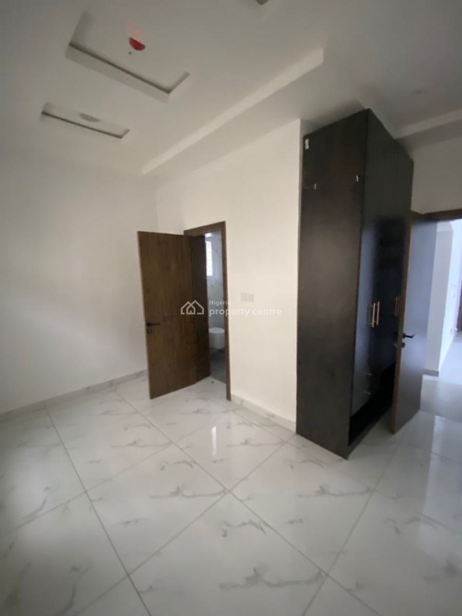 4 Bedroom Fully Detached Duplex with Bq, Gra Phase 1, Magodo, Lagos, Detached Duplex for Sale