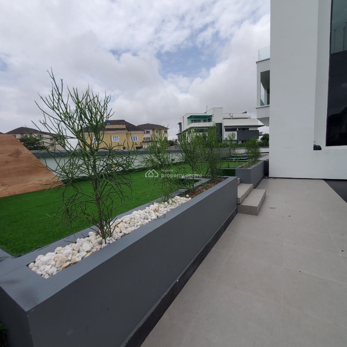 Exquisite  5 Bedroom Duplex Within a Secured Estate, Osapa, Lekki, Lagos, House for Sale