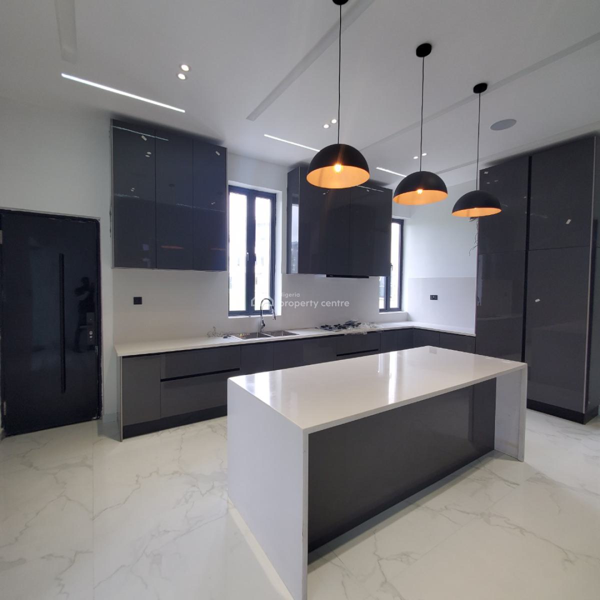 Exquisite  5 Bedroom Duplex Within a Secured Estate, Osapa, Lekki, Lagos, House for Sale