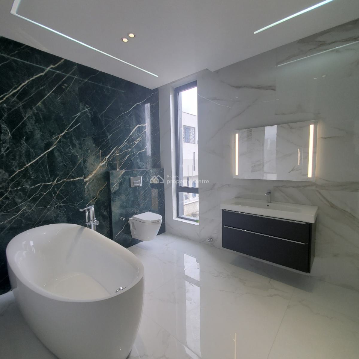 Exquisite  5 Bedroom Duplex Within a Secured Estate, Osapa, Lekki, Lagos, House for Sale