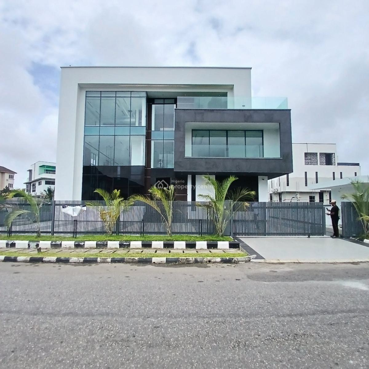 Magnificent 5 Bedroom Mansion with Elevator, Rooftop, Cinema, Pinnock Beach Estate, Osapa, Lekki, Lagos, Detached Duplex for Sale
