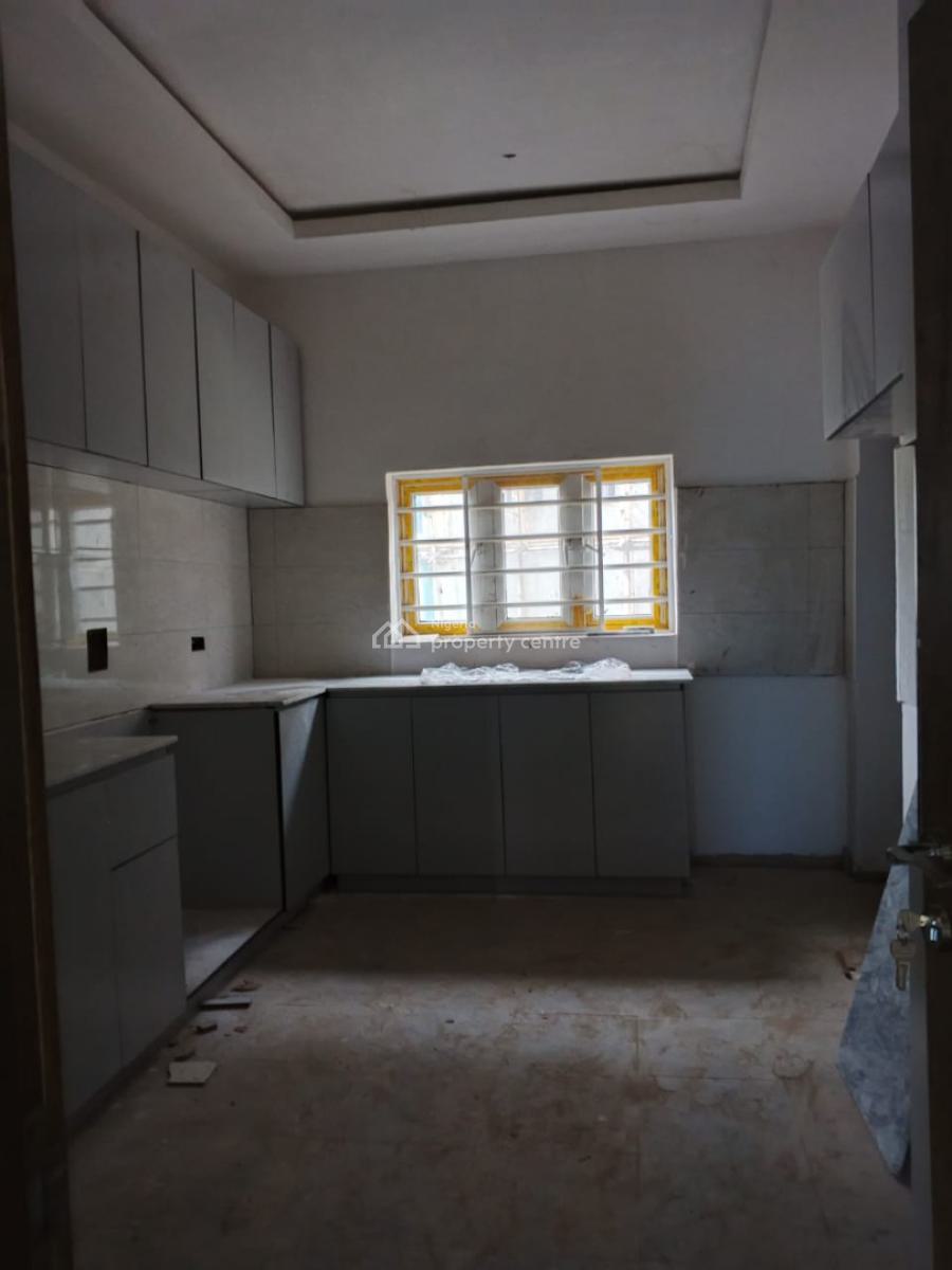 Luxury 3 Bedroom Flat with 1 Room Bq, Wuye, Abuja, Flat / Apartment for Rent