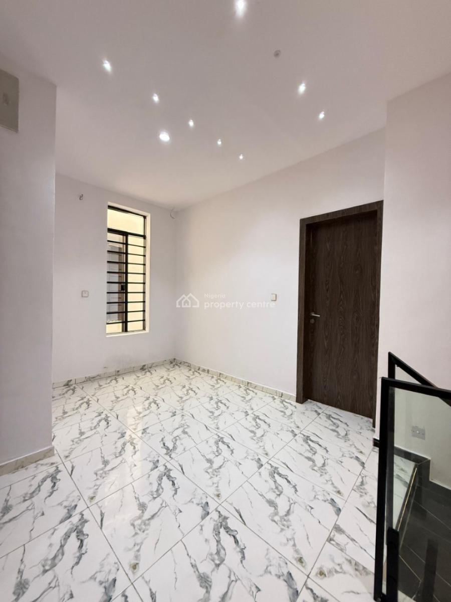 Lovely  4 Bedroom Semi-detached Duplex with Bq Suitable for Investment, Ikota, Lekki, Lagos, Semi-detached Duplex for Sale