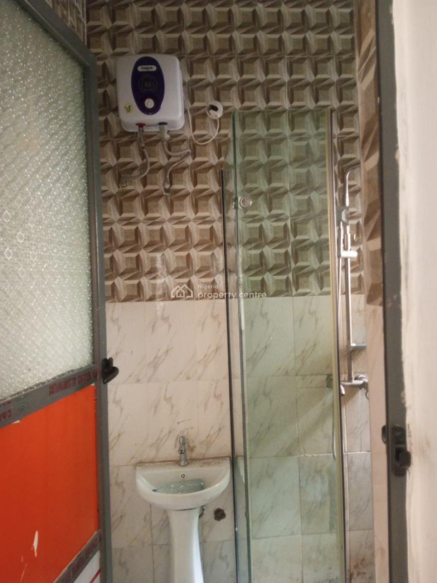 Neat and Clean 2 Bedroom in a Secured Estate, Badore, Ajah, Lagos, Flat / Apartment for Rent