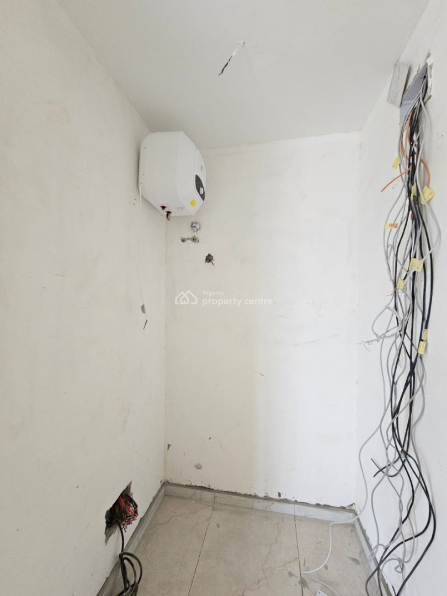 Well-built 2-bedroom Apartment with Bq, Victoria, Victoria Island (vi), Lagos, Semi-detached Duplex for Sale