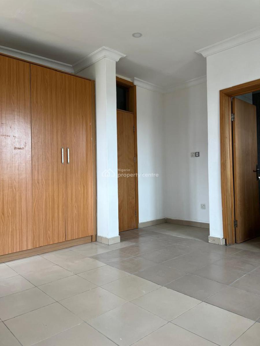Spacious Room Self Contain in Elegushi, Lekki, Lagos, Ikate Elegushi, Lekki, Lagos, Self Contain (single Rooms) for Rent