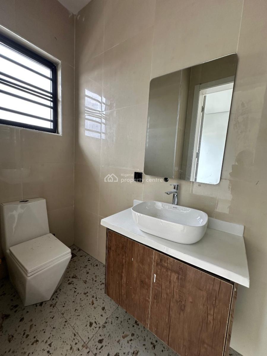 Nicely Built 3bed Apartment with Bq ,elevator ,swimming Pool&gym, Lekki Phase 1,lekki ,lagos ,nigeria, Lekki Phase 1, Lekki, Lagos, Flat / Apartment for Rent