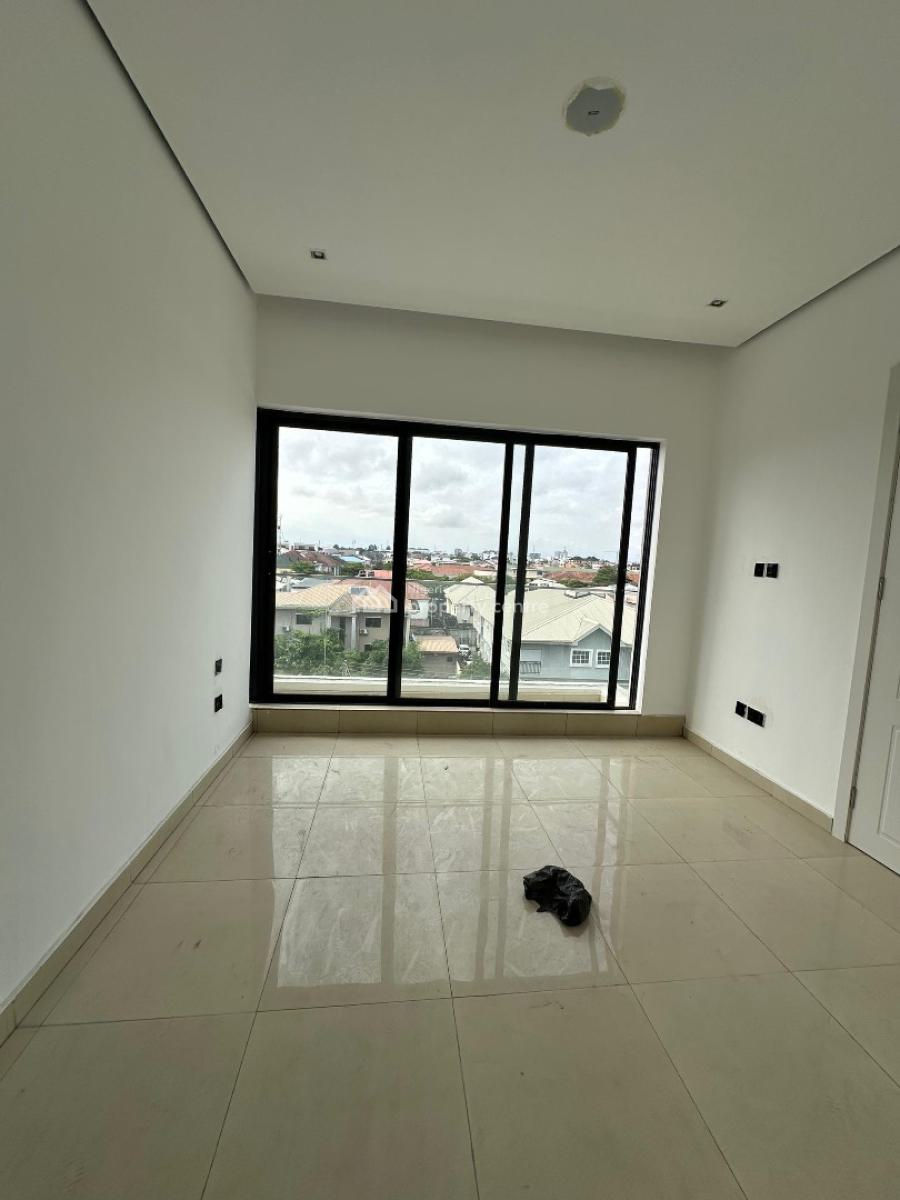 Nicely Built 3bed Apartment with Bq ,elevator ,swimming Pool&gym, Lekki Phase 1,lekki ,lagos ,nigeria, Lekki Phase 1, Lekki, Lagos, Flat / Apartment for Rent