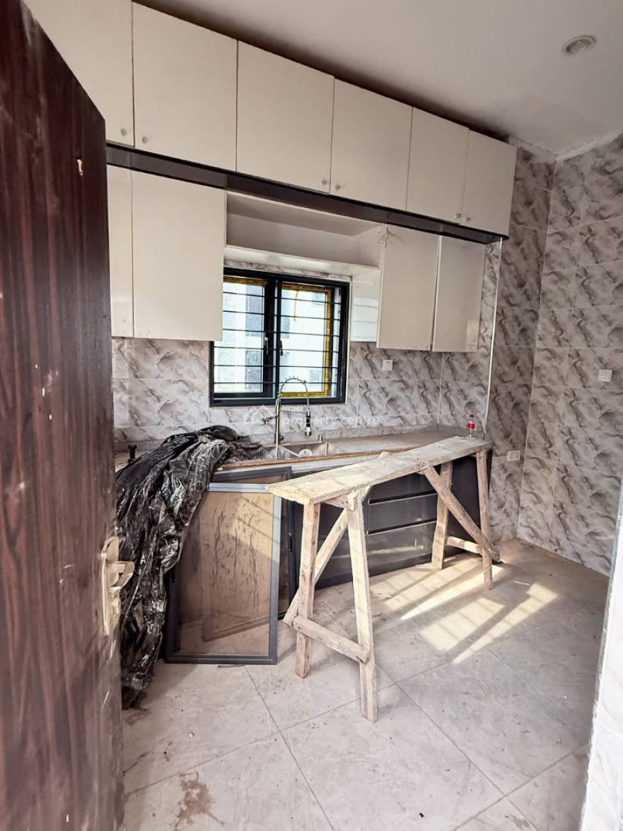 Newly Built 3 Bedroom Apartment in a Secure Neighborhood, Jahi, Abuja, Flat / Apartment for Rent