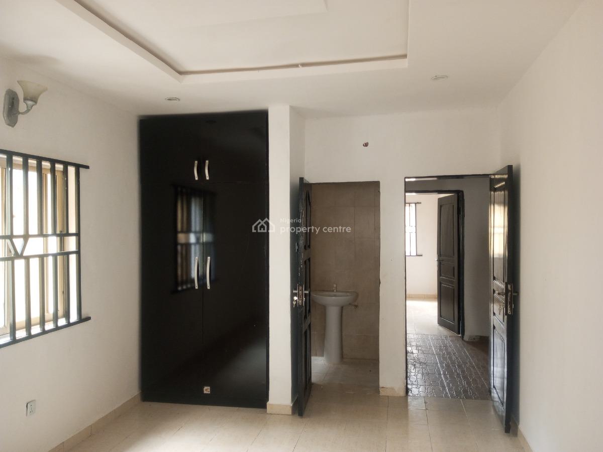 Sharp and Spacious 3 Bedroom in a Secured Estate, Badore, Ajah, Lagos, Flat / Apartment for Rent