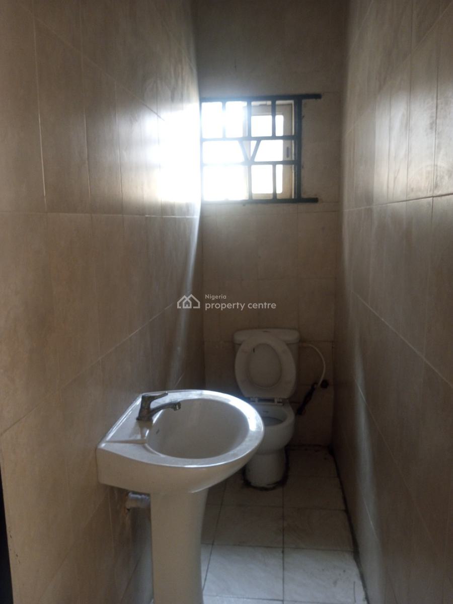 Sharp and Spacious 3 Bedroom in a Secured Estate, Badore, Ajah, Lagos, Flat / Apartment for Rent