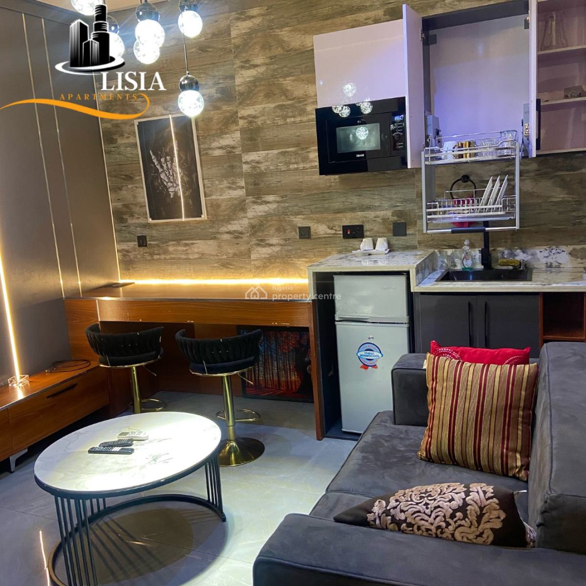 1 Bed Fully Furnished Service Apartment Available for Booking, Thinkers Corner, Enugu, Enugu, Flat / Apartment Short Let