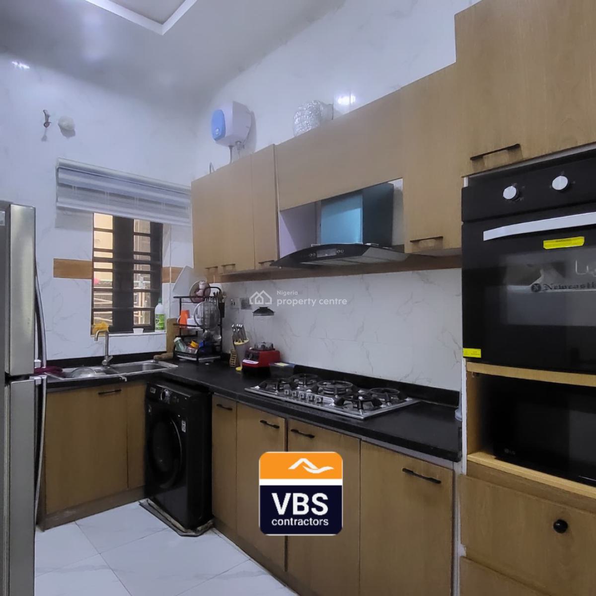 Luxury Built 3 Bedroom Flat in a Cornerpiece, Lekki, Lagos, Flat / Apartment for Sale
