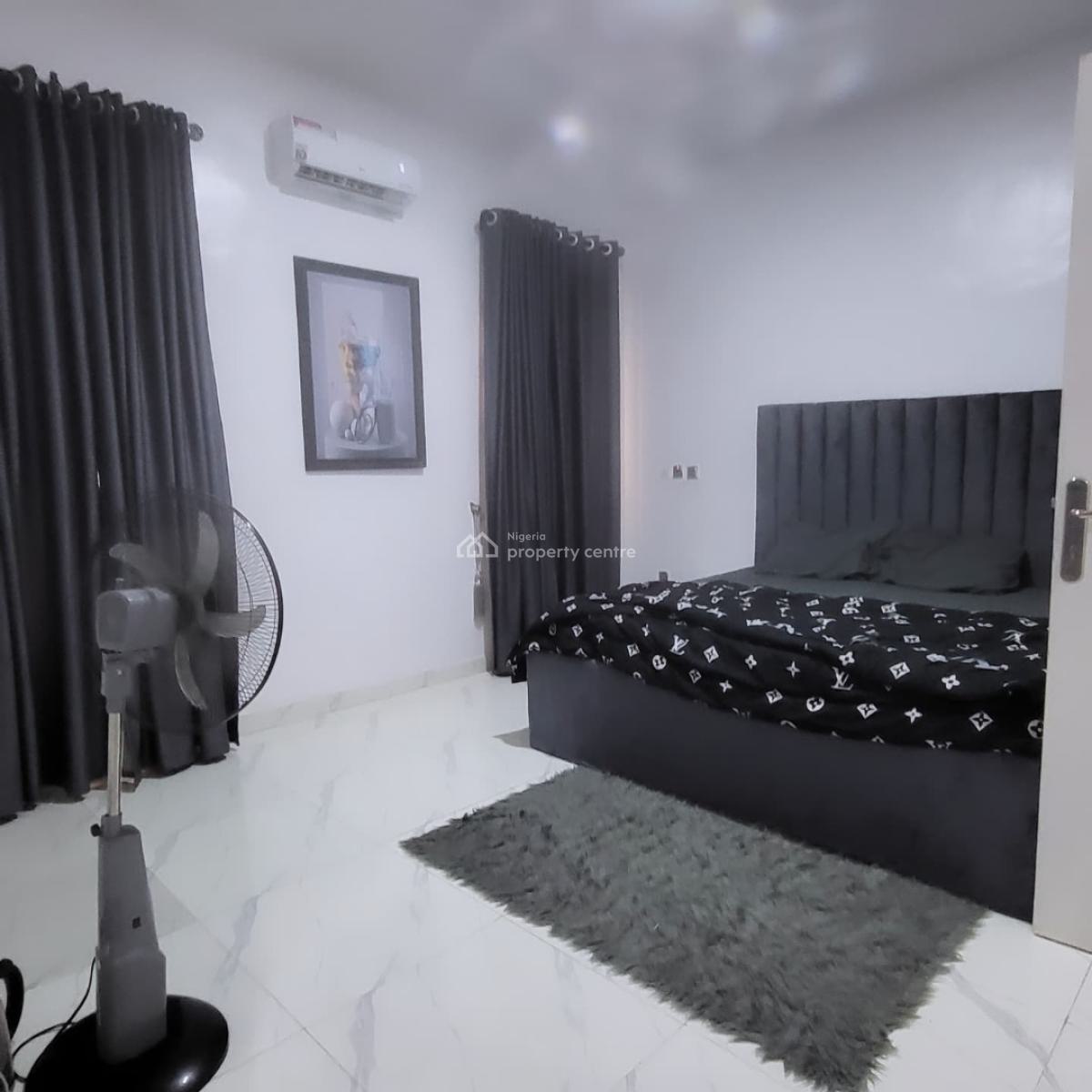 Luxury Built 3 Bedroom Flat in a Cornerpiece, Lekki, Lagos, Flat / Apartment for Sale