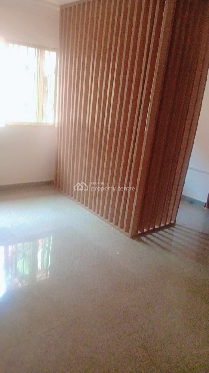 a Neatly Used Studio in a Secured Estate, Mike Adegbite Avenue, Lekki Phase 1, Lekki Phase 1, Lekki, Lagos, Self Contain (single Rooms) for Rent