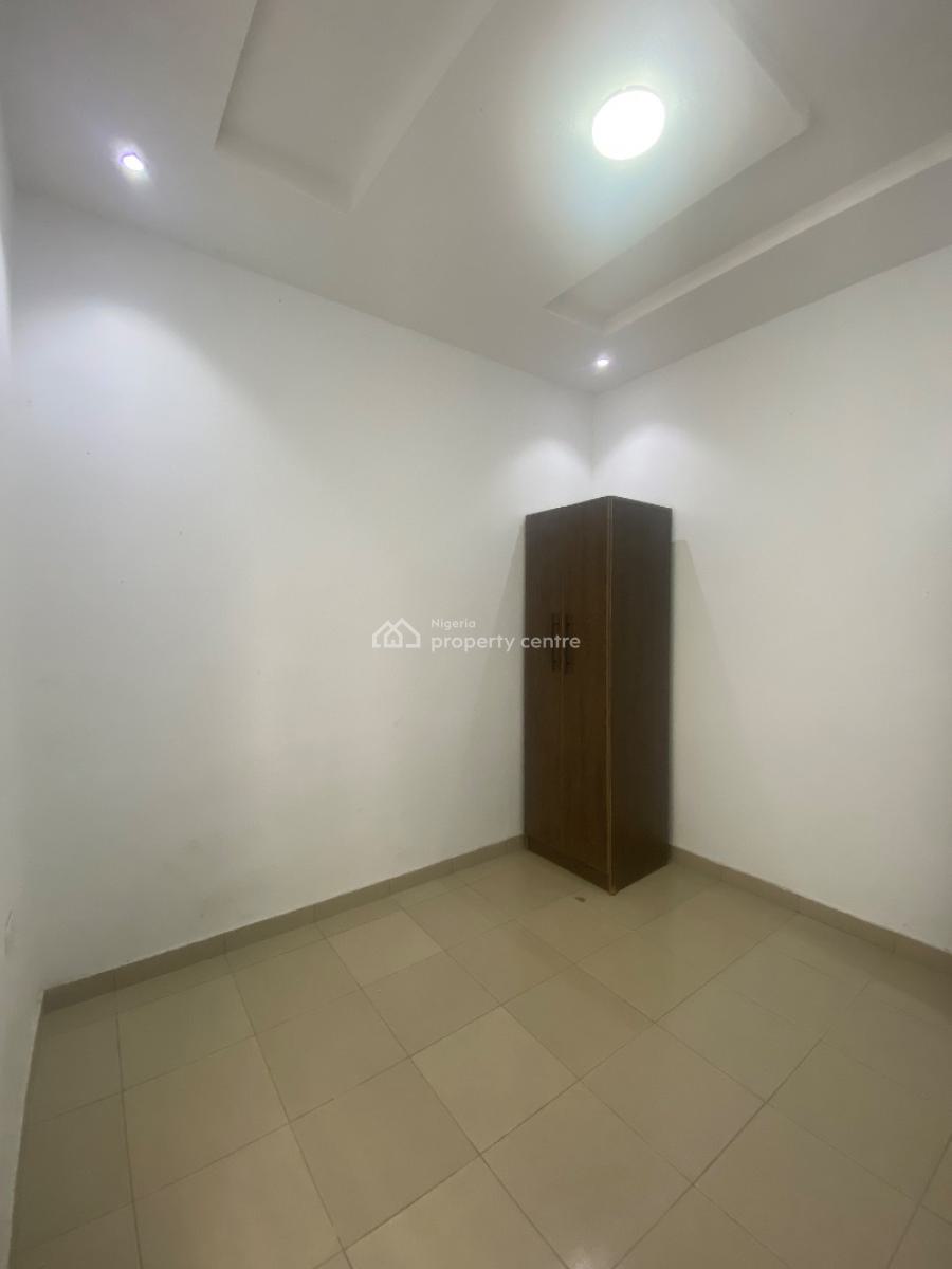 Sharp One Bed Upstairs with Portable Balcony, Lekki Scheme 2, Ajah, Lagos, Mini Flat (room and Parlour) for Rent