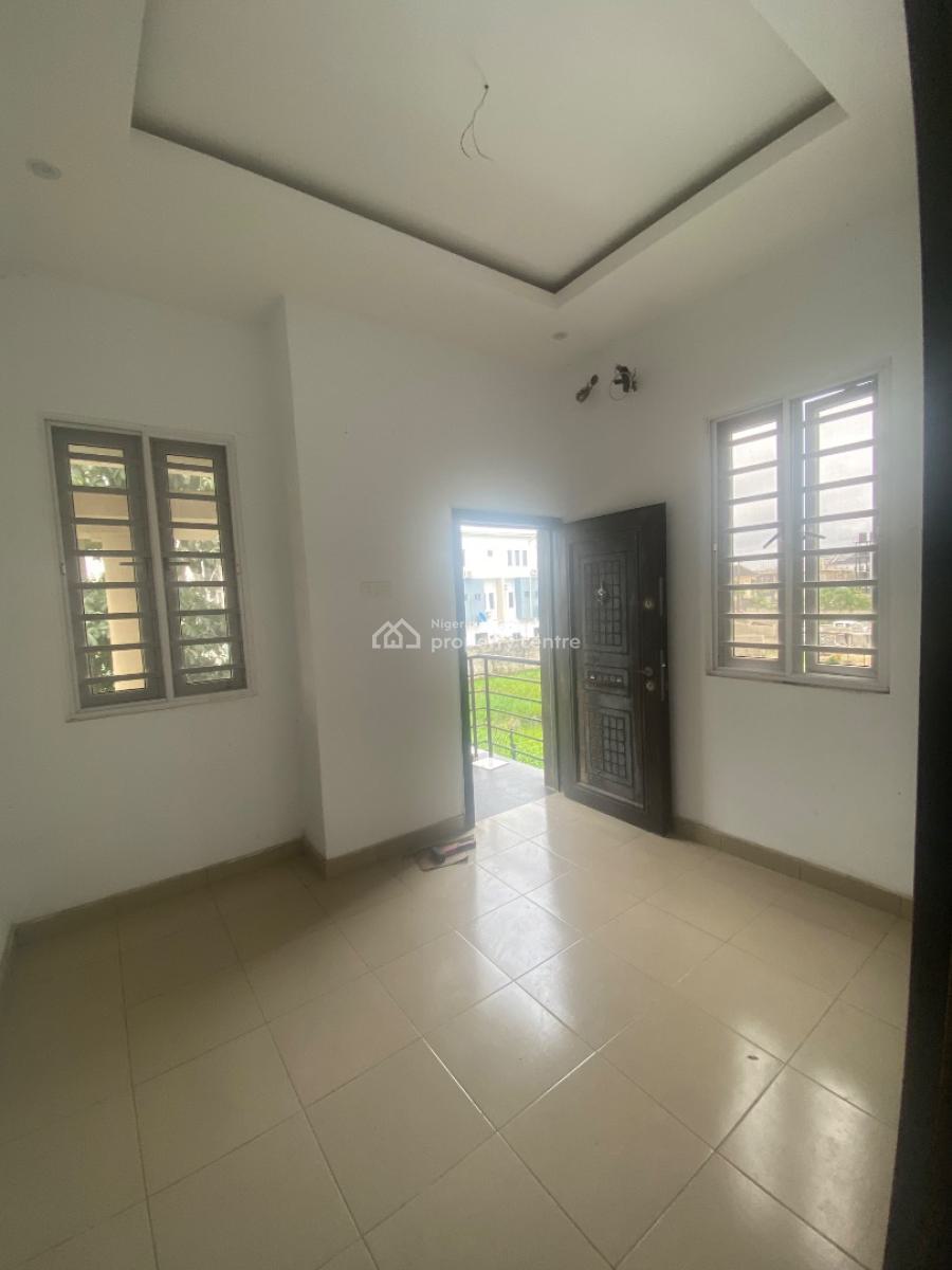 Sharp One Bed Upstairs with Portable Balcony, Lekki Scheme 2, Ajah, Lagos, Mini Flat (room and Parlour) for Rent