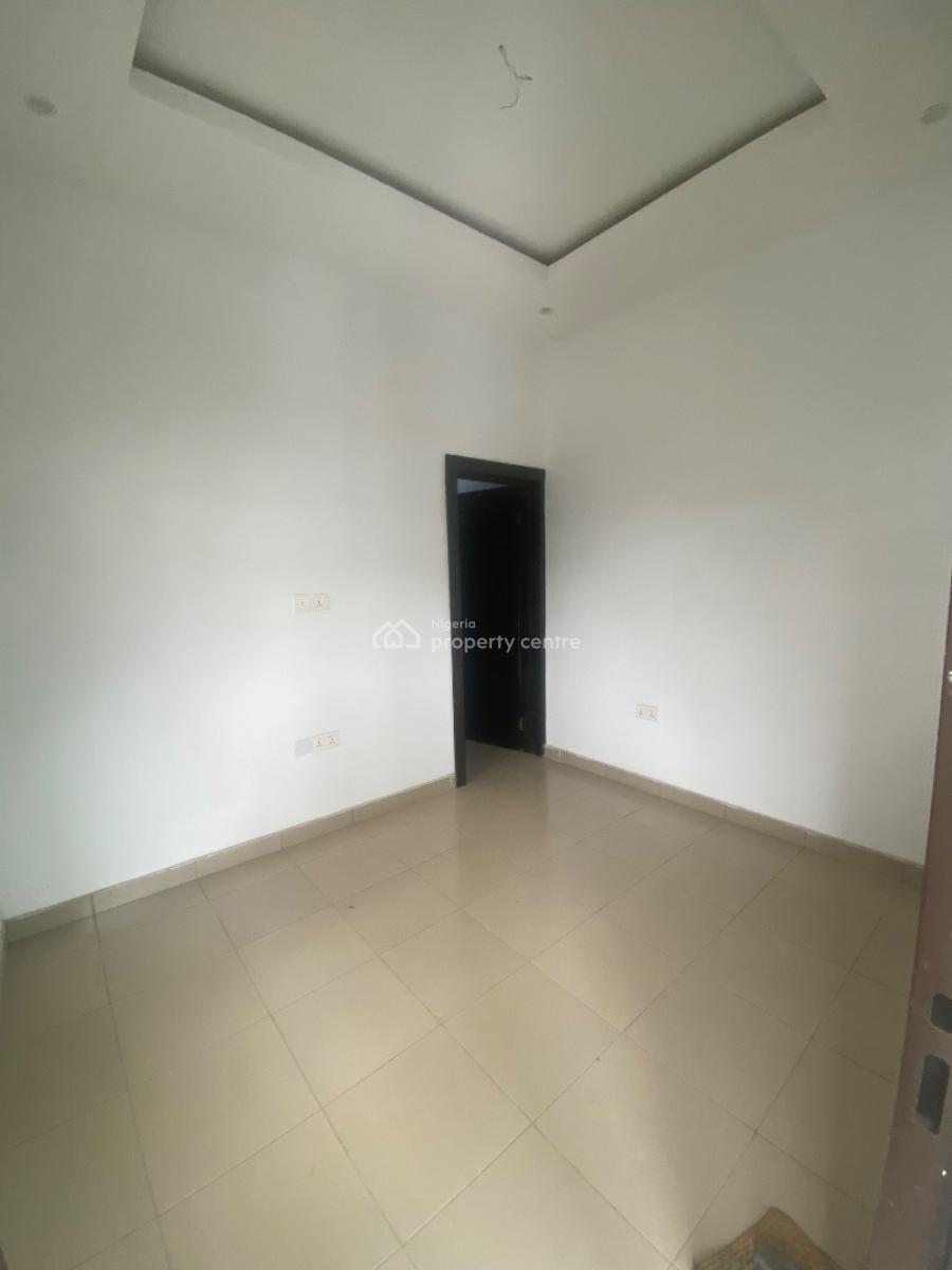 Sharp One Bed Upstairs with Portable Balcony, Lekki Scheme 2, Ajah, Lagos, Mini Flat (room and Parlour) for Rent