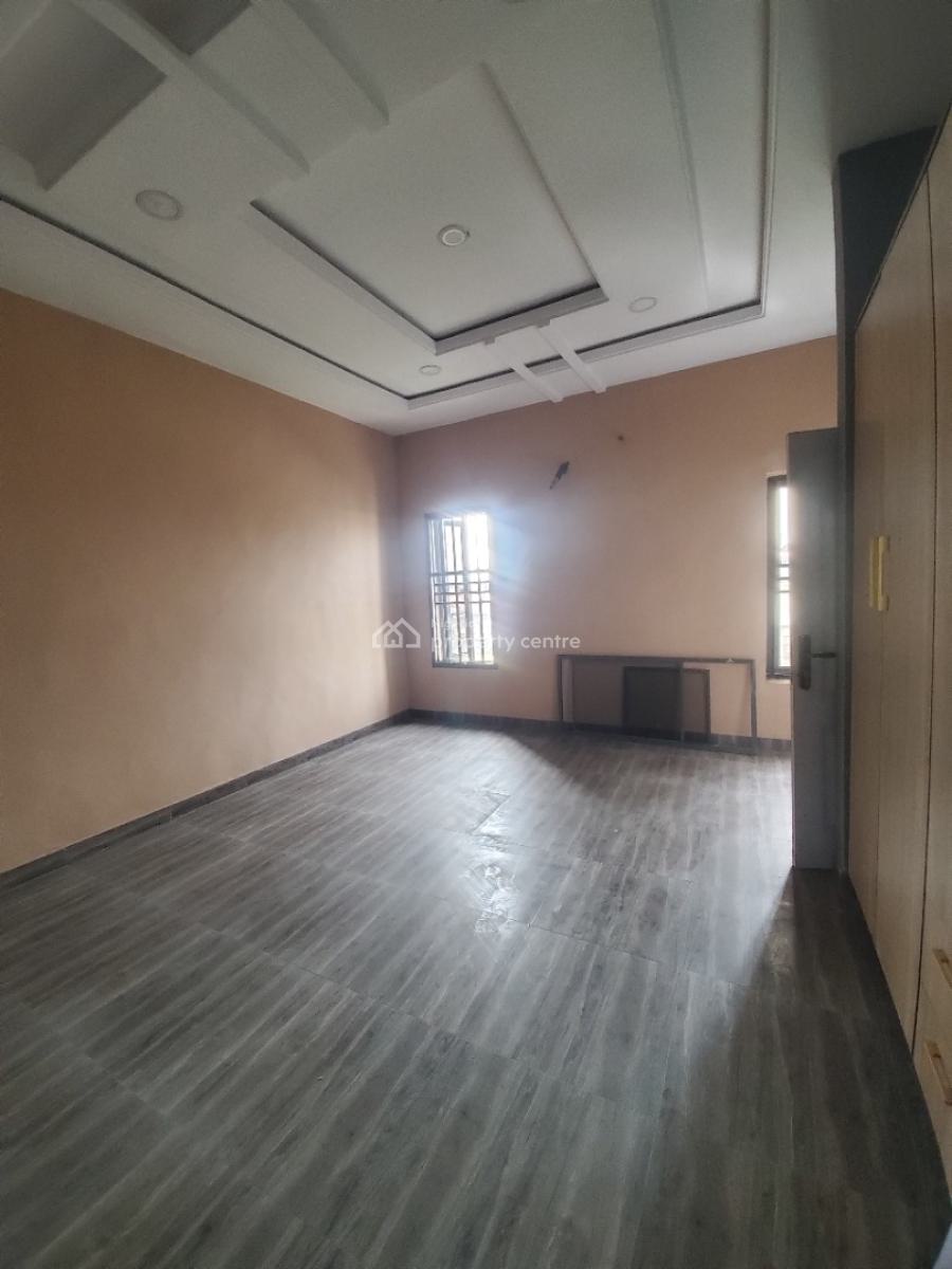 4 Bedroom Duplex with Bq, Ologolo, Lekki, Lagos, Semi-detached Duplex for Rent