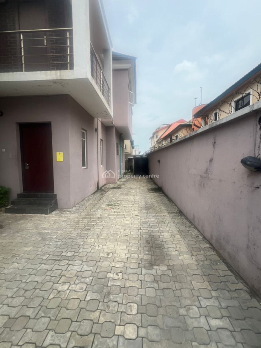 5 Bedroom Semi Detached Duplex with Bq for Residential and Commercial, Lekki Phase 1, Lekki, Lagos, Semi-detached Duplex for Rent