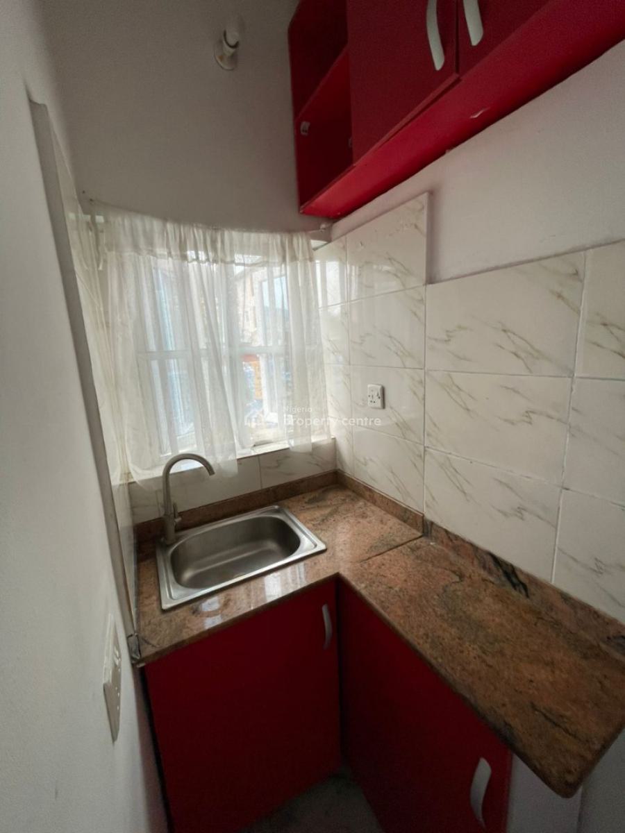 Sharp Clean Self Con, Sangotedo Etiosa, Sangotedo, Ajah, Lagos, Self Contain (single Rooms) for Rent