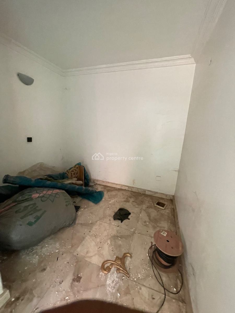 Standard Three Bedroom Terrace, Around Family Worship Center, Wuye, Abuja, Terraced Duplex for Rent
